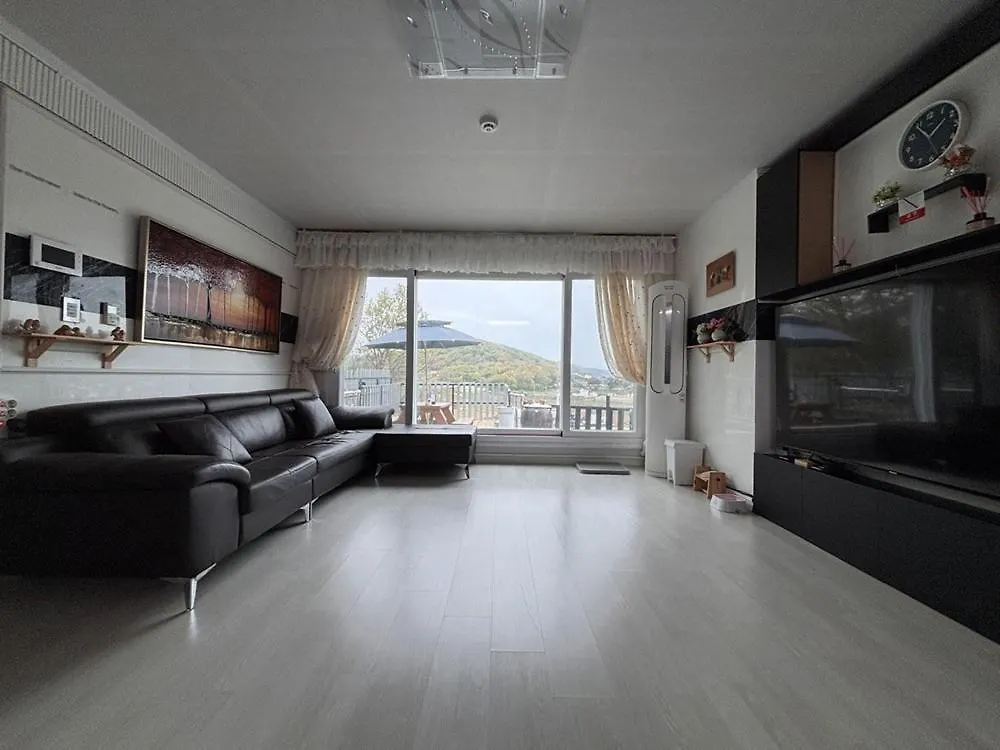 House Of Rising Sun - Nanhee House Villa Incheon South Korea